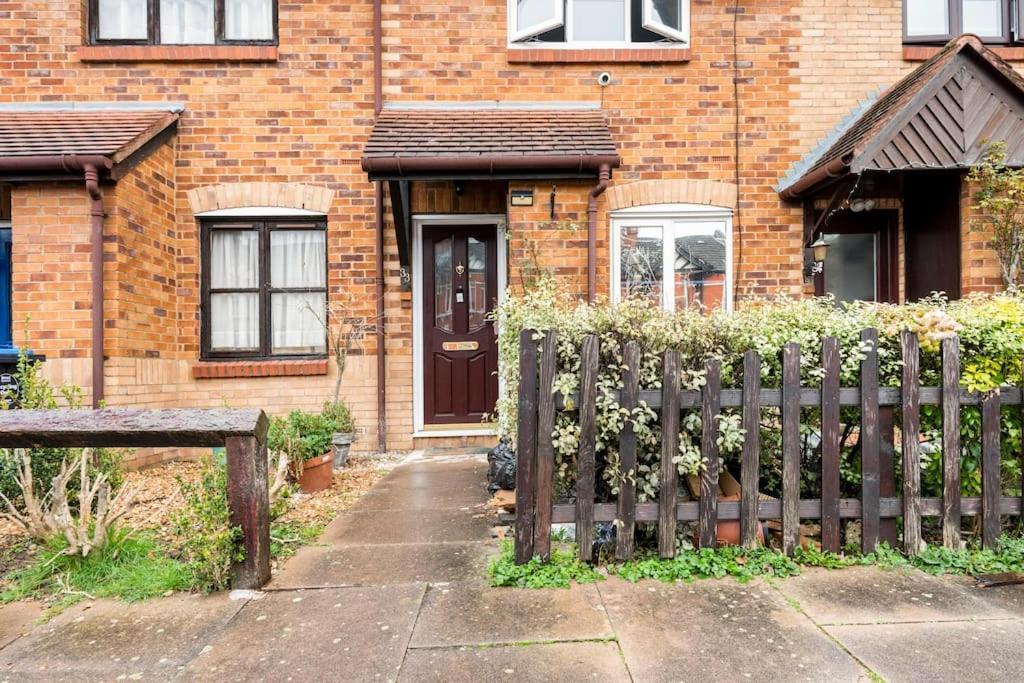Monalychee Apartment London Ngoại thất bức ảnh
