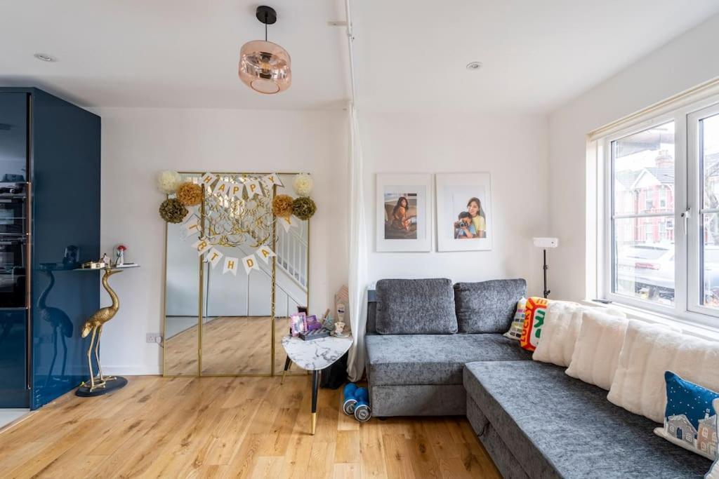Monalychee Apartment London Ngoại thất bức ảnh