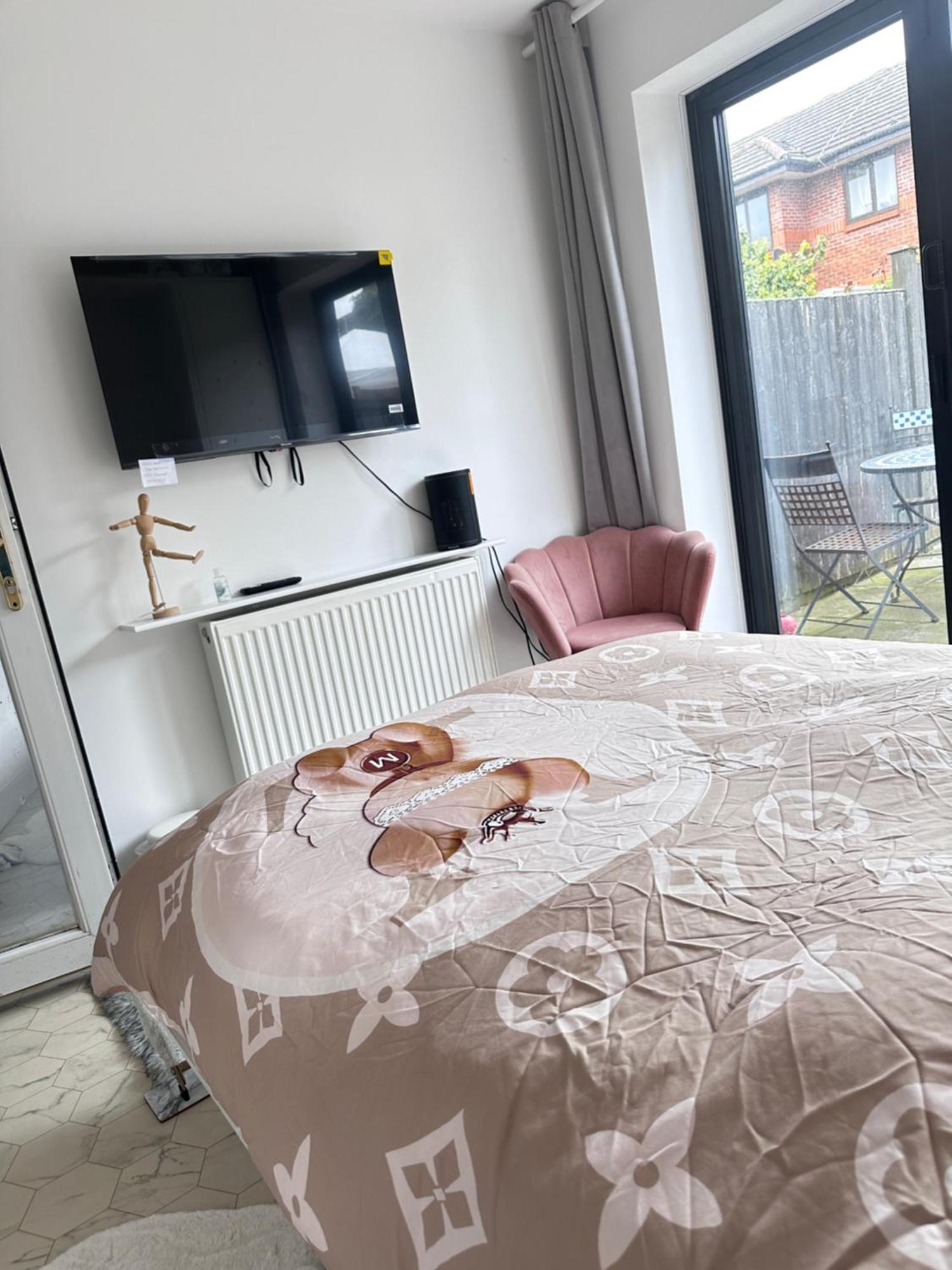 Monalychee Apartment London Ngoại thất bức ảnh
